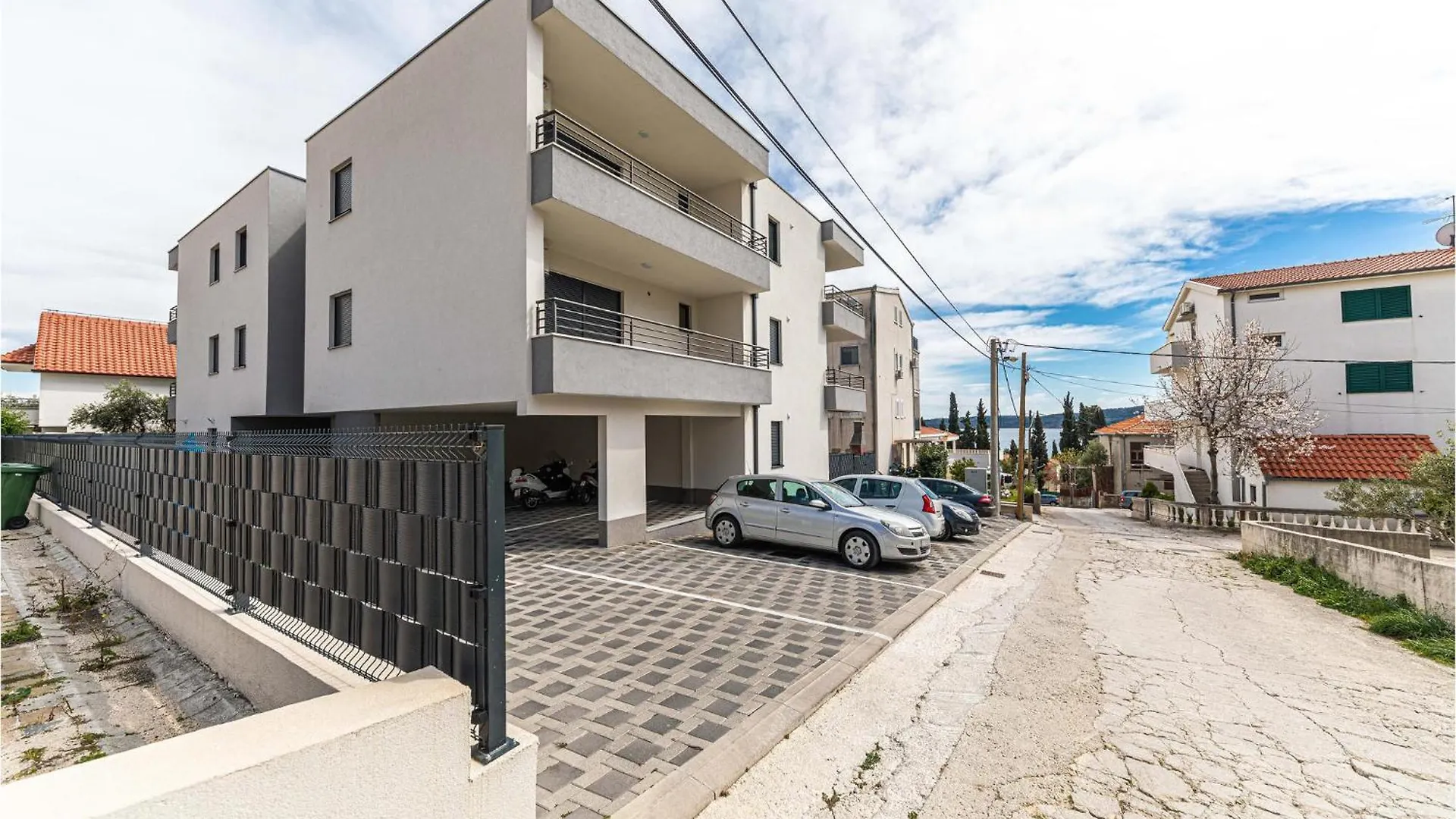 Beautiful Apartment In Seget Donji With Wifi Trogir Kroatien